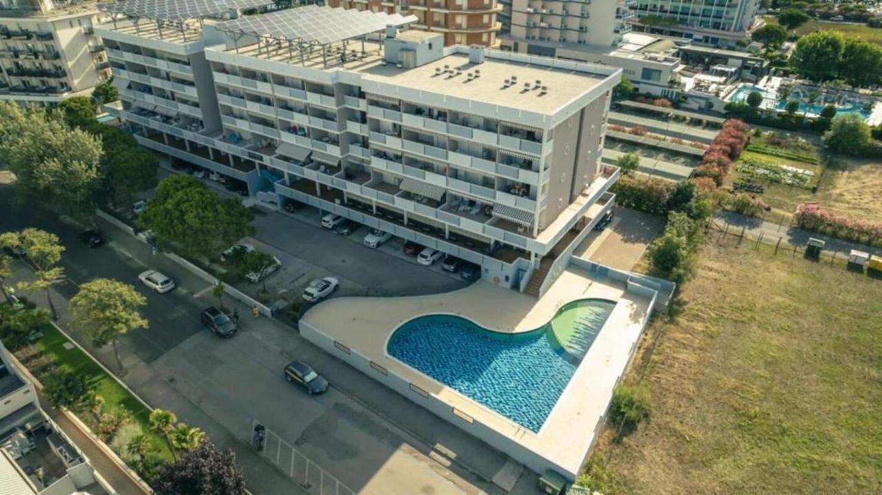 Appartamento Cozy Two-bedroom In A Seafront Building *